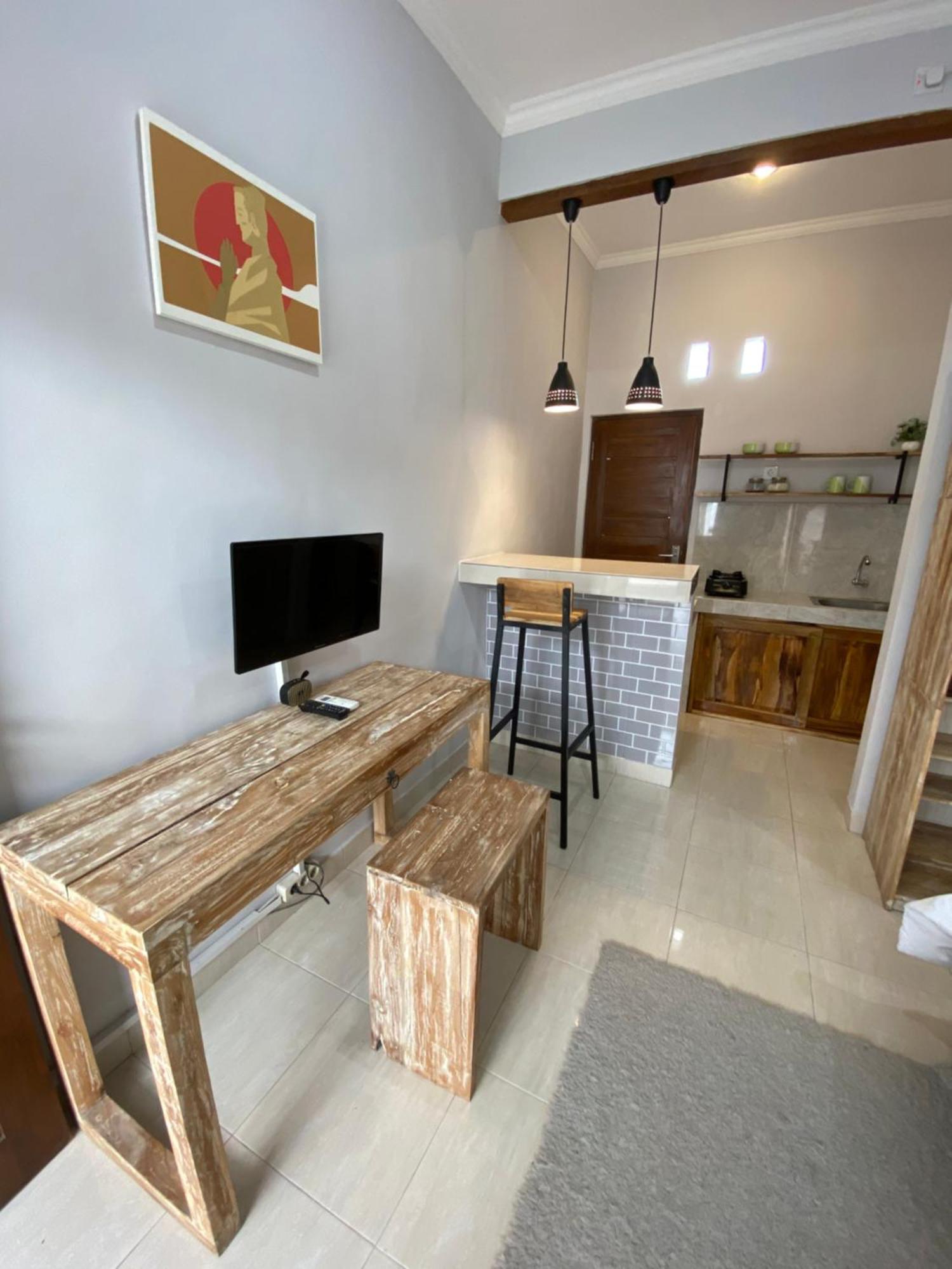 Lagriya Guest House Ketewel Bagian luar foto