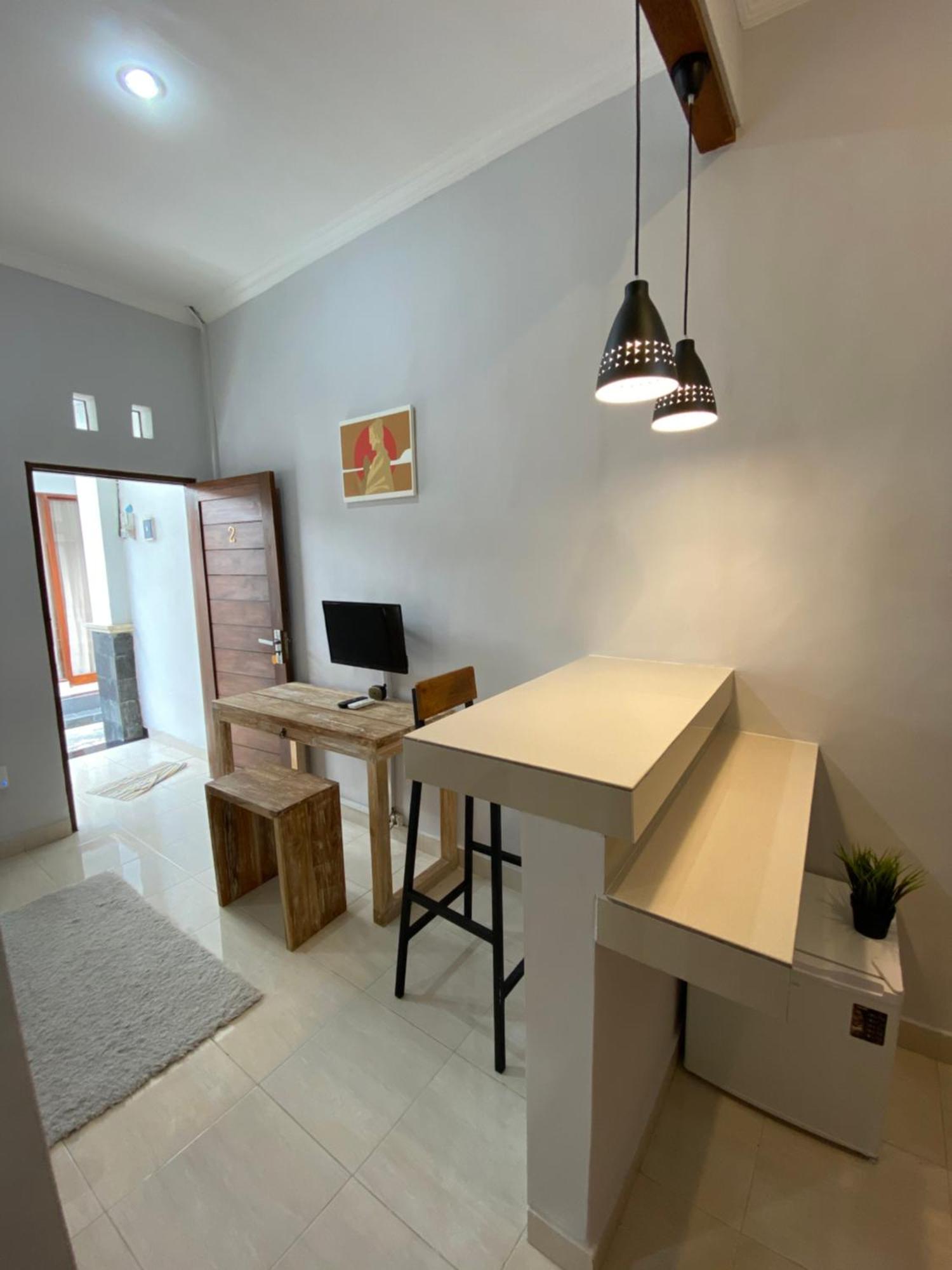 Lagriya Guest House Ketewel Bagian luar foto